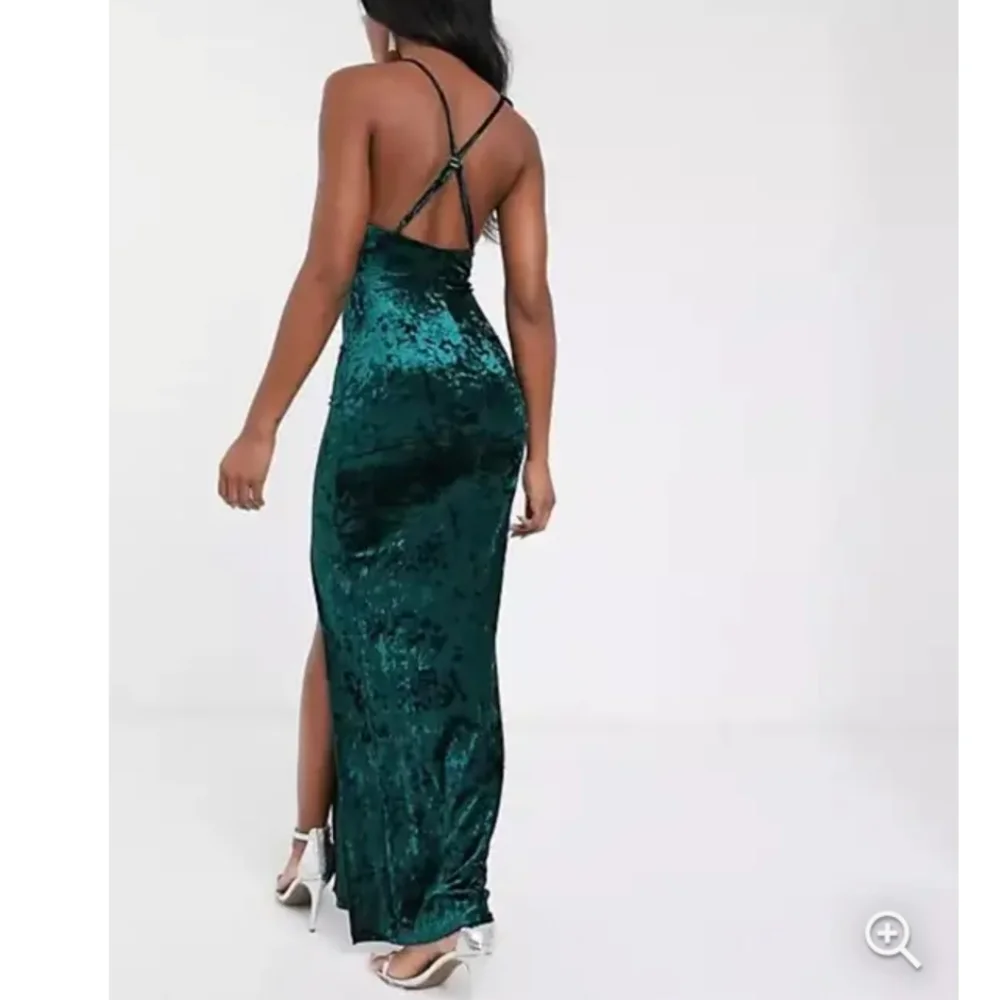 NWT Club London Velvet Square Neck Crushed Velvet Maxi Dress Size 22 - Picture 3 of 3